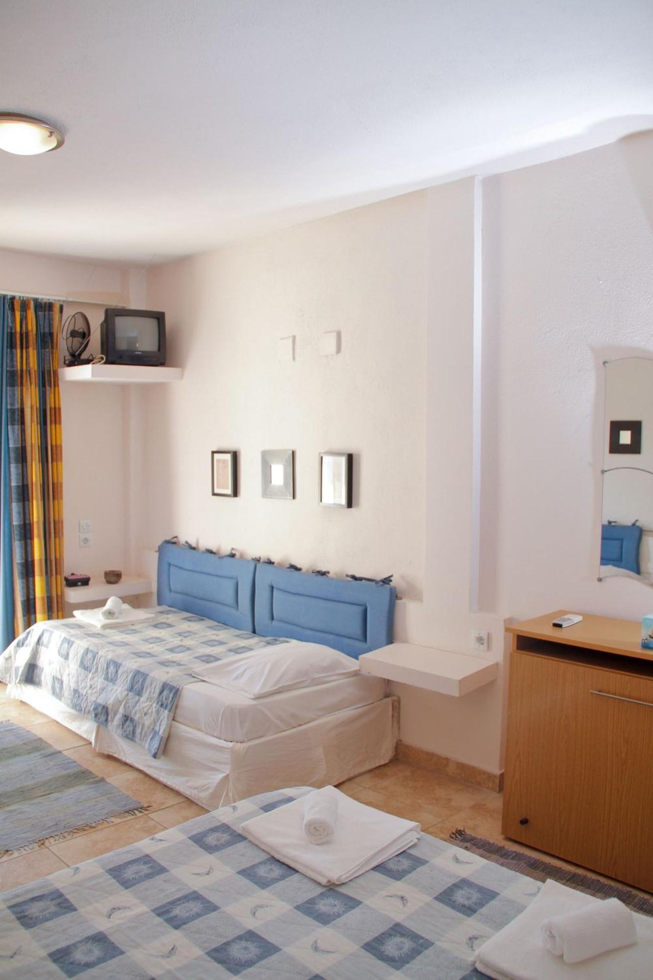 Hotel Idea Fourka Eksteriør billede
